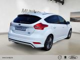 Ford Focus ST bei Reisemobile.expert - Abbildung (5 / 15)