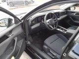 VW Passat bei Reisemobile.expert - Abbildung (14 / 15)