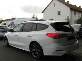 Ford Focus Turnier bei Reisemobile.expert - Abbildung (3 / 15)