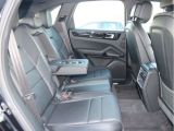 Porsche Cayenne bei Reisemobile.expert - Abbildung (12 / 15)