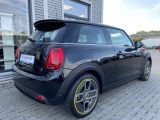 Mini Cooper bei Reisemobile.expert - Abbildung (3 / 10)