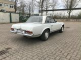 Mercedes-Benz 230 bei Reisemobile.expert - Abbildung (12 / 15)