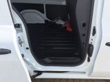 Renault Kangoo bei Reisemobile.expert - Abbildung (14 / 15)