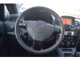 Opel Zafira bei Reisemobile.expert - Abbildung (13 / 15)