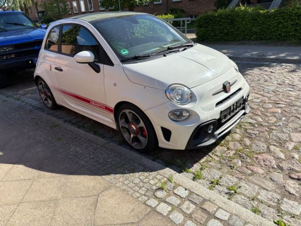 Abarth 500 bei Reisemobile.expert - Hauptabbildung Abarth 500 bei Reisemobile.expert - Hauptabbildung
