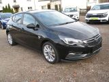 Opel Astra bei Reisemobile.expert - Abbildung (2 / 15)