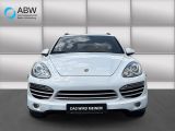 Porsche Cayenne bei Reisemobile.expert - Abbildung (2 / 15)