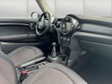 Mini Cooper bei Reisemobile.expert - Abbildung (4 / 15)