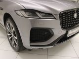 Jaguar F-Pace bei Reisemobile.expert - Abbildung (10 / 15) Jaguar F-Pace bei Reisemobile.expert - Abbildung (10 / 15)
