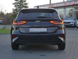 Kia Ceed bei Reisemobile.expert - Abbildung (4 / 15)