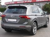 VW Tiguan bei Reisemobile.expert - Abbildung (5 / 15) VW Tiguan bei Reisemobile.expert - Abbildung (5 / 15)