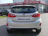 Ford Fiesta bei Reisemobile.expert - Abbildung (4 / 15) Ford Fiesta bei Reisemobile.expert - Abbildung (4 / 15)