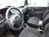 VW Caddy bei Reisemobile.expert - Abbildung (4 / 6)