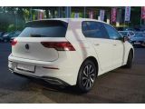 VW Golf VIII bei Reisemobile.expert - Abbildung (8 / 15)