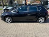 Opel Astra bei Reisemobile.expert - Abbildung (8 / 15) Opel Astra bei Reisemobile.expert - Abbildung (8 / 15)