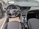 Opel Astra bei Reisemobile.expert - Abbildung (11 / 13)
