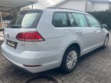 VW Golf VII bei Reisemobile.expert - Abbildung (4 / 15)