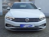 VW Passat bei Reisemobile.expert - Abbildung (2 / 15)