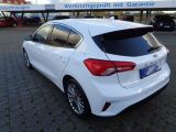 Ford Focus bei Reisemobile.expert - Abbildung (2 / 13)