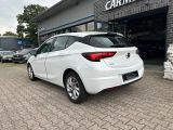 Opel Astra bei Reisemobile.expert - Abbildung (5 / 10)