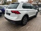 VW Tiguan bei Reisemobile.expert - Abbildung (4 / 10)