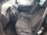 VW Golf Sportsvan bei Reisemobile.expert - Abbildung (10 / 15)