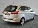 Ford C-MAX bei Reisemobile.expert - Abbildung (4 / 13) Ford C-MAX bei Reisemobile.expert - Abbildung (4 / 13)