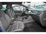 Opel Astra bei Reisemobile.expert - Abbildung (7 / 15)