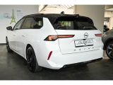 Opel Astra bei Reisemobile.expert - Abbildung (4 / 15)