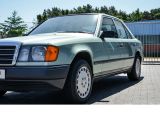 Mercedes-Benz 200 bei Reisemobile.expert - Abbildung (3 / 15)