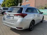 Toyota Auris bei Reisemobile.expert - Abbildung (4 / 15)
