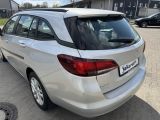Opel Astra bei Reisemobile.expert - Abbildung (9 / 15)