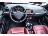 Opel Astra bei Reisemobile.expert - Abbildung (6 / 10)