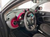 Smart smart fortwo bei Reisemobile.expert - Abbildung (3 / 15)