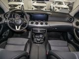 Mercedes-Benz E-Klasse bei Reisemobile.expert - Abbildung (8 / 15) Mercedes-Benz E-Klasse bei Reisemobile.expert - Abbildung (8 / 15)