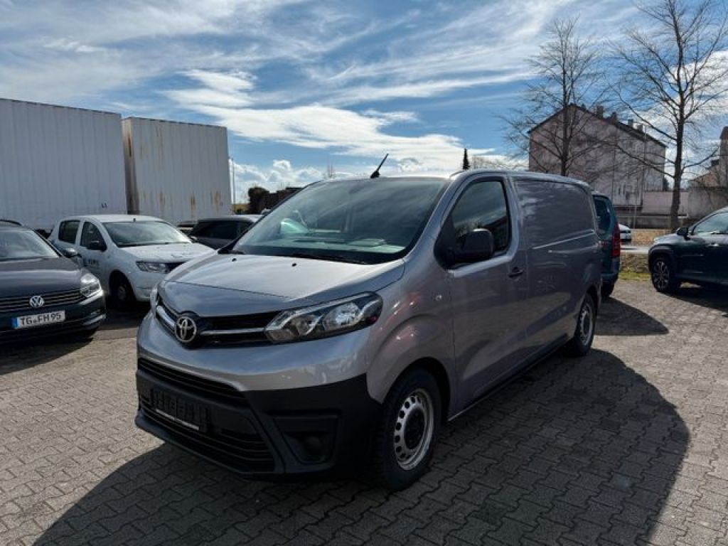 Toyota Proace bei Reisemobile.expert - Hauptabbildung Toyota Proace bei Reisemobile.expert - Hauptabbildung