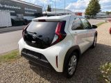 Toyota Aygo bei Reisemobile.expert - Abbildung (8 / 15) Toyota Aygo bei Reisemobile.expert - Abbildung (8 / 15)