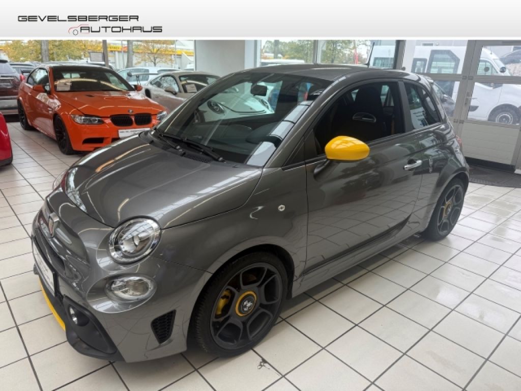 Abarth 500 bei Reisemobile.expert - Hauptabbildung Abarth 500 bei Reisemobile.expert - Hauptabbildung