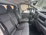 Renault Trafic bei Reisemobile.expert - Abbildung (12 / 15)