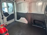 Opel Combo bei Reisemobile.expert - Abbildung (14 / 15)