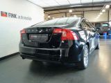 Volvo S60 bei Reisemobile.expert - Abbildung (4 / 15)