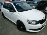 Skoda Fabia bei Reisemobile.expert - Abbildung (2 / 15)
