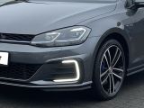 VW Golf bei Reisemobile.expert - Abbildung (4 / 15)