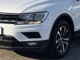 VW Tiguan bei Reisemobile.expert - Abbildung (4 / 15)