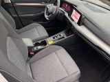 VW Golf VIII bei Reisemobile.expert - Abbildung (13 / 15)