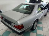 Mercedes-Benz 124 bei Reisemobile.expert - Abbildung (13 / 14)