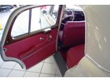 Mercedes-Benz 220 bei Reisemobile.expert - Abbildung (10 / 15)