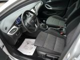 Opel Astra bei Reisemobile.expert - Abbildung (8 / 15)