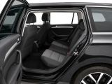 VW Passat bei Reisemobile.expert - Abbildung (5 / 7) VW Passat bei Reisemobile.expert - Abbildung (5 / 7)