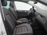 VW Golf Sportsvan bei Reisemobile.expert - Abbildung (14 / 15)